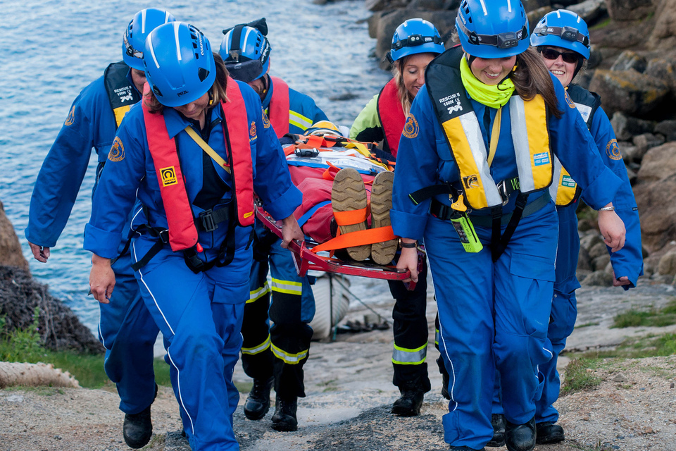 21st Century Coastguard rescue team