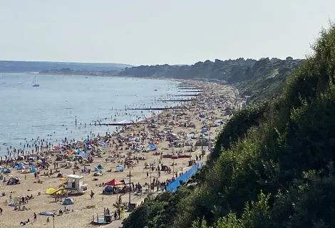 Large crowds at Bournemouth beach